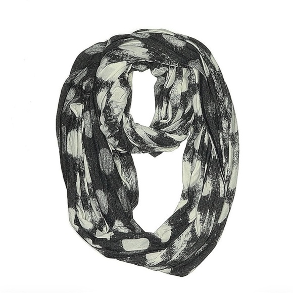 Lululemon Black and White Polkadot Infinity Scarf - Picture 1 of 4